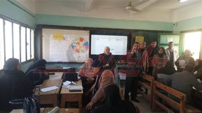 وكيل تعليم كفر الشيخ يتابع البرنامج التدريبي 