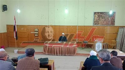 رئيس المنطقة الأزهرية يتابع آليات توزيع معلمي الحصة بمعاهد كفر الشيخ