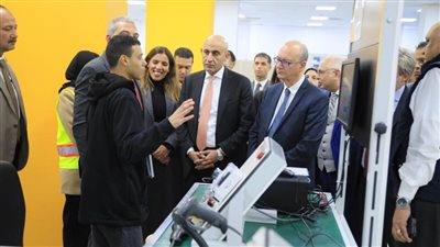 وزير التعليم: خطة لتطوير التعليم الفني بالتعاون مع الجانب الايطالي 