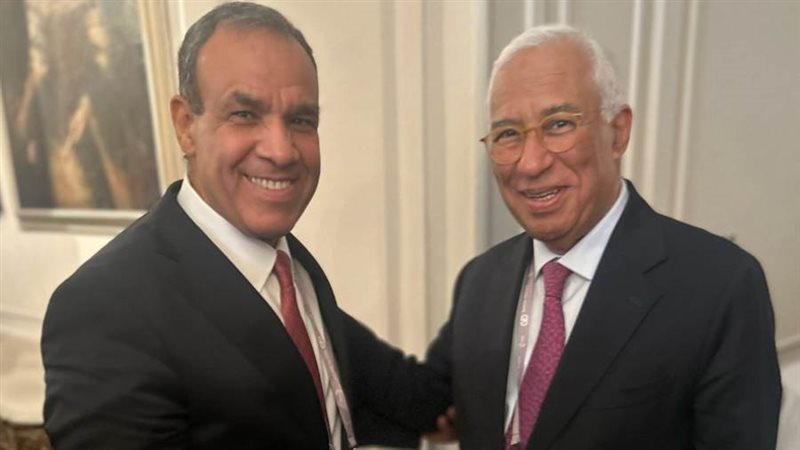 وزير الخارجية والهجرة