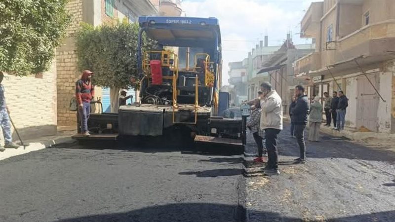 جانب من أعمال الرصف