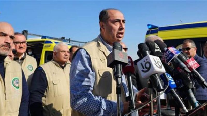 السفير حسام زكي