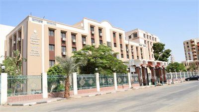 مستشفيات جامعة سوهاج تواصل استقبال مصابي غزة