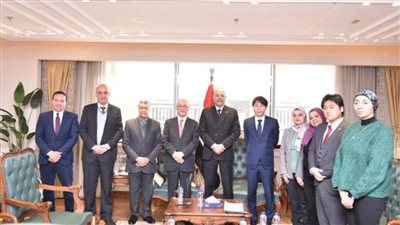 وزير العمل يلتقي سفير اليابان لدى مصر