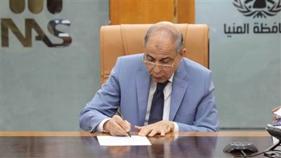 محافظ المنيا يعلن مزيدا من التيسيرات لترخيص الميكروباصات الجديدة