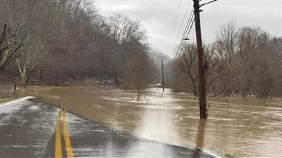 عاجل.. مقتل 8 في فيضانات بولاية كنتاكي الأمريكية