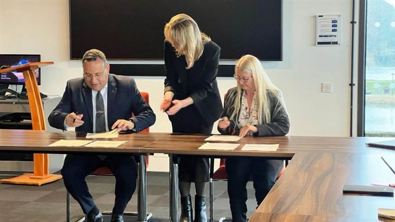 رئيس جامعة الإسكندرية