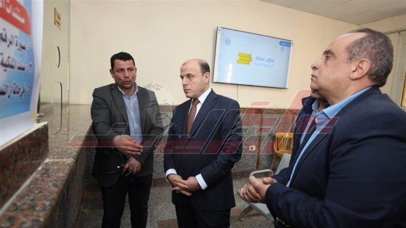 جولة المحافظ