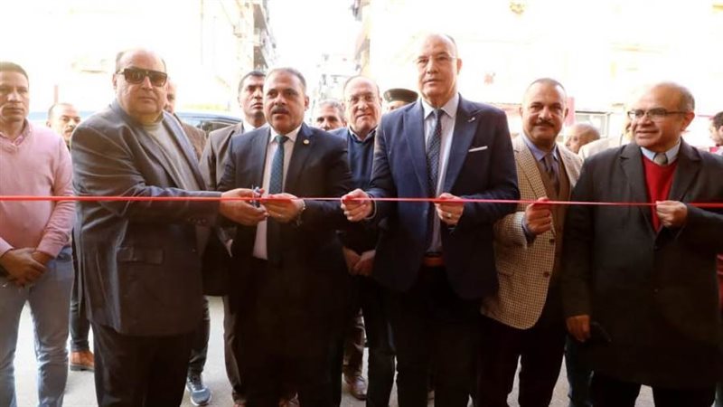 محافظ الشرقية يفتتح