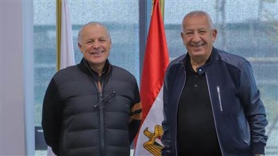 أبو ريدة يلتقي كامل أبو علي رئيس النادي المصري
