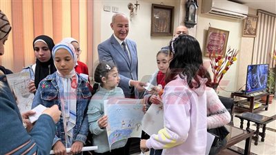 شباب كفر الشيخ تنظم المسابقة الفنية للرسم الحر للنشء