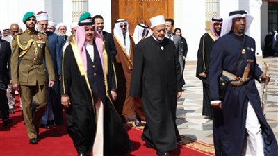 ملك البحرين: نحنُ اليوم نستجيبُ لنداءِ شيخ الأزهر التاريخي بإقامةِ هذا المؤتمرِ المهم والهادف