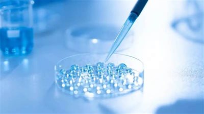 عاجل.. امرأة أمريكية تقاضي زوجها بعدما حملت بطفل خاطئ في عملية تلقيح صناعي