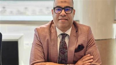 الفارق القانوني بين المدير الفني والمدرب في كرة القدم