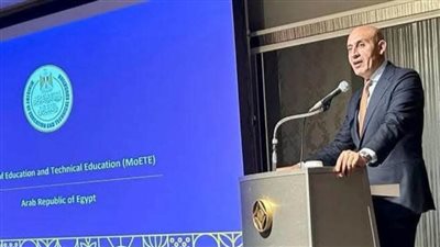 عبداللطيف: التوسع في مدارس التكنولوجيا التطبيقية لتلبية احتياجات سوق العمل المحلية والعالمية