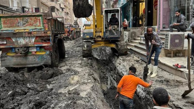 جانب من أعمال رصف