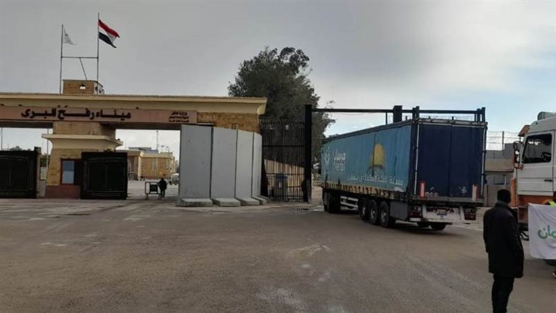 دخول مساعداتها الإنسانية