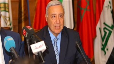 الدستورية العليا تستقبل وفدا من طلبة الجامعات الألمانية والنمساوية والبريطانية