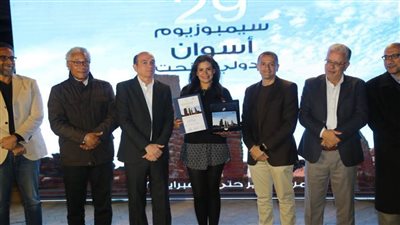 في ختام فعالياته.. سيمبوزيوم أسوان الدولي لفن النحت.. حوار بين الفن والجرانيت