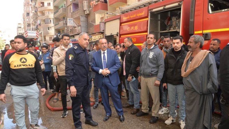 محافظ أسيوط خلال