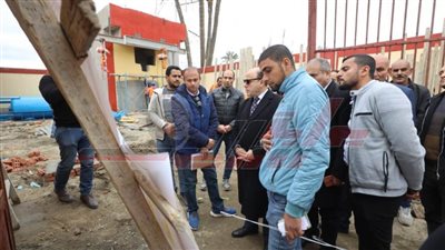 محافظ كفر الشيخ يتفقد محطة رفع صرف صحي جزيرة الفرس