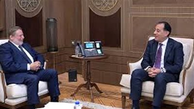 الحكومة: زيادة تحويلات المصريين بالخارج جاءت بفضل وجود سعر صرف موحد للدولار