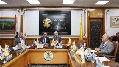 خلال مشاركته في اجتماع مجلس جامعة المنيا اللواء كدواني: 250 منفذًا للسلع الغذائية في جميع مراكز وقرى المحافظة