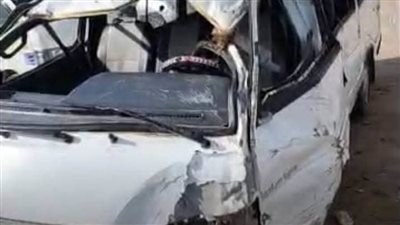 إصابة 6 أشخاص بحادث تصادم بين سيارتى أجرة وملاكي بزراعى البحيرة 