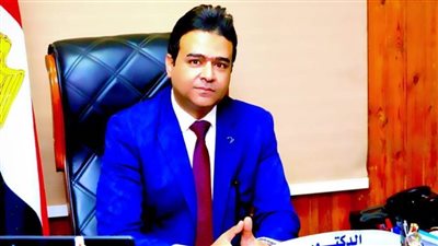 ضبط واعدام مواد غذائية وتحرير 307 محاضر خلال حملات مكثفة على الأسواق بسوهاج 