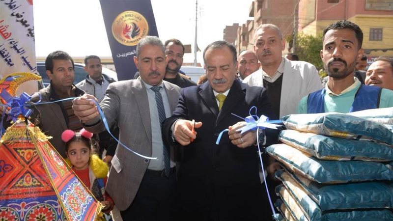 افتتاح المعرض بمركز