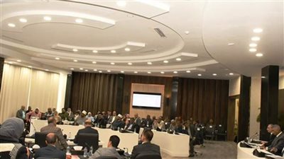 محافظ أسوان يتابع الموقف التنفيذي لتطبيق منظومة المتغيرات المكانية