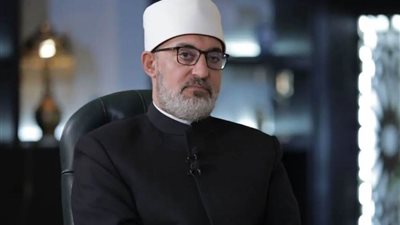 مفتي الجمهورية يهنئ الرئيس السيسي والأمتين العربية والإسلامية بحلول شهر رمضان المبارك