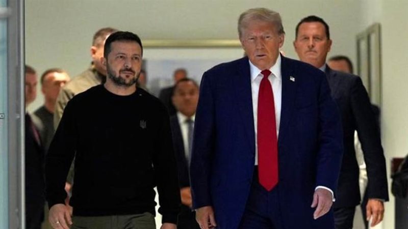 الرئيس الأمريكي دونالد