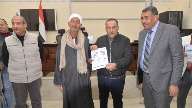 جانب من التسليم