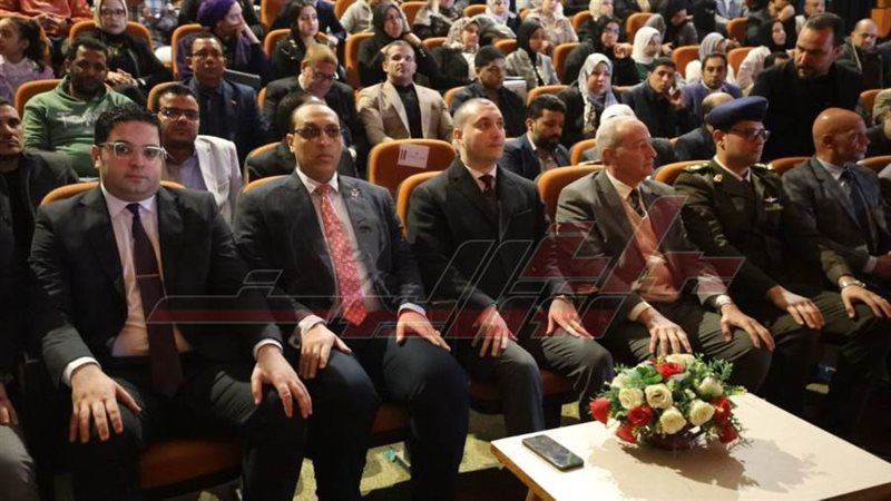 خلال اللقاء