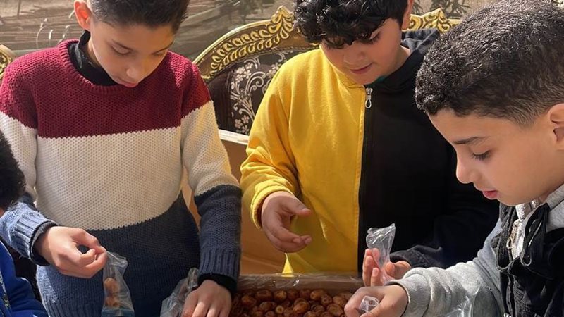 الأطفال المتطوعين