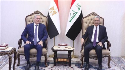 وزير البترول يلتقي نظيره العراقي في بغداد لبحث التعاون المشترك