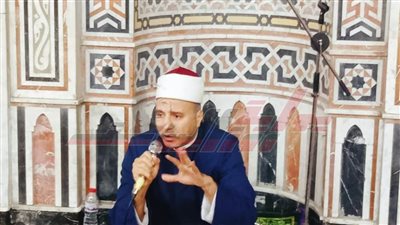 عالم أزهري: القرآن الكريم ما نزل على شيء إلا وزاده تشريفًا