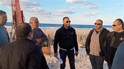 مسؤولو الإسكان يتفقدون أعمال المرافق بمنطقة 