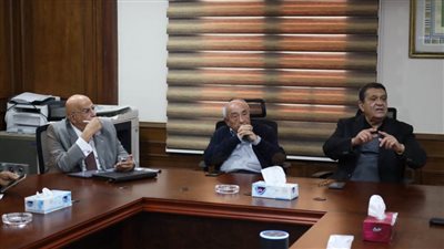 لجنة إعمار غزة تشكل ثلاث مجموعات عمل وتبدأ في إعداد خطة عاجلة للإيواء