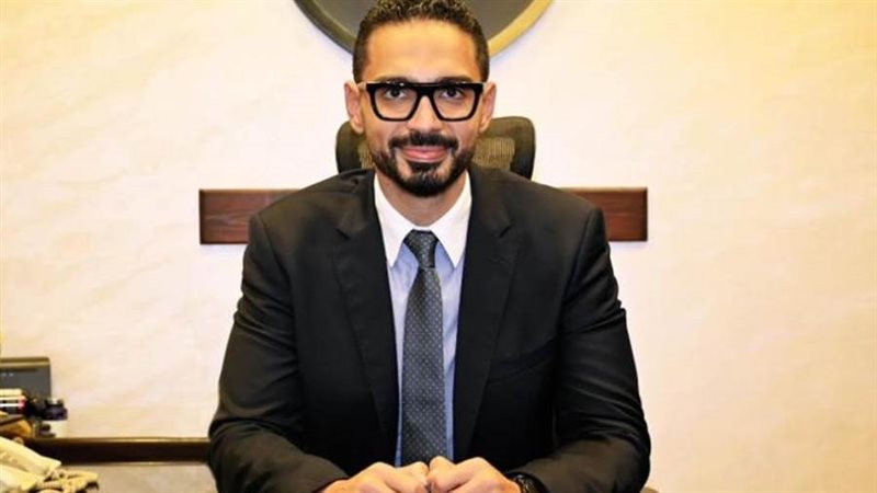 الأستاذ محمد مطيع