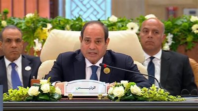 الرئيس السيسي يدعو القمة العربية لاعتماد الخطة الشاملة لإعادة إعمار غزة دون تهجير للفلسطينيين
