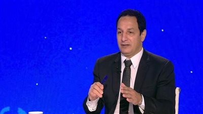 عفت نصار: الزمالك أفضل فرقة بتلعب كرة في مصر.. والتحكيم يعمل لصالح الأهلي