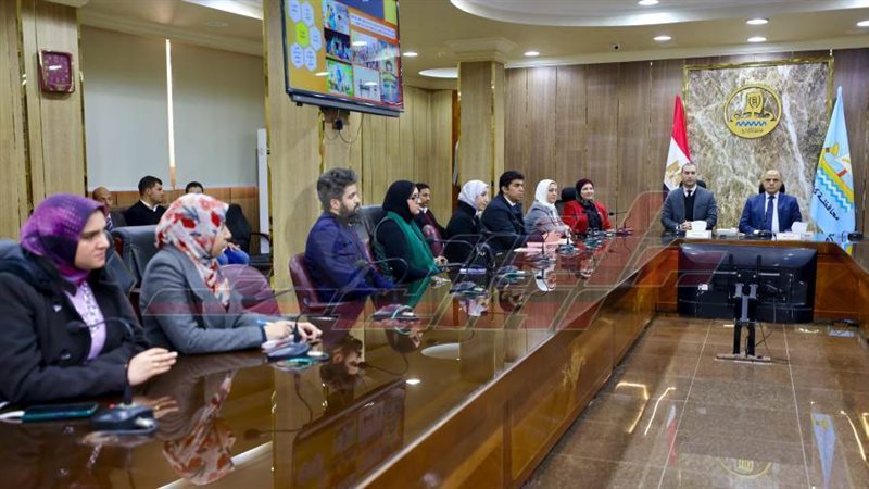 خلال الإجتماع