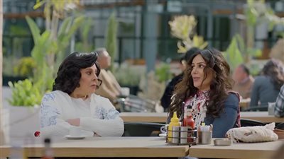 صدمة إنجي المقدم في والدتها في كامل العدد ++