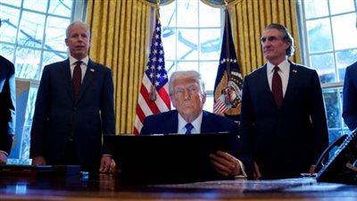 ترامب يلغي تمويل جامعة كولومبيا بسبب 