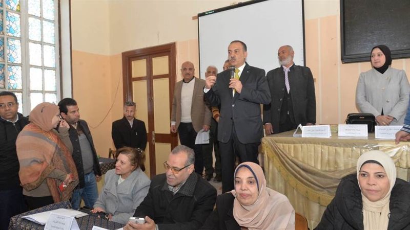 محافظ أسيوط يشهد