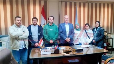 محروس يلتقي فريق المديرية المشارك فى برنامج 