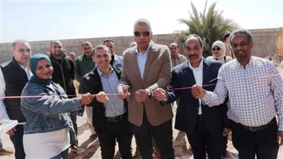   محافظ أسوان يفتتح مشروع رافع العقاد للتغذية المستدامة لمياه الشرب 