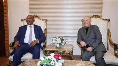 أبو ريدة يحظى بدعم عمومية كاف لحصد مقعد مجلس فيفا 